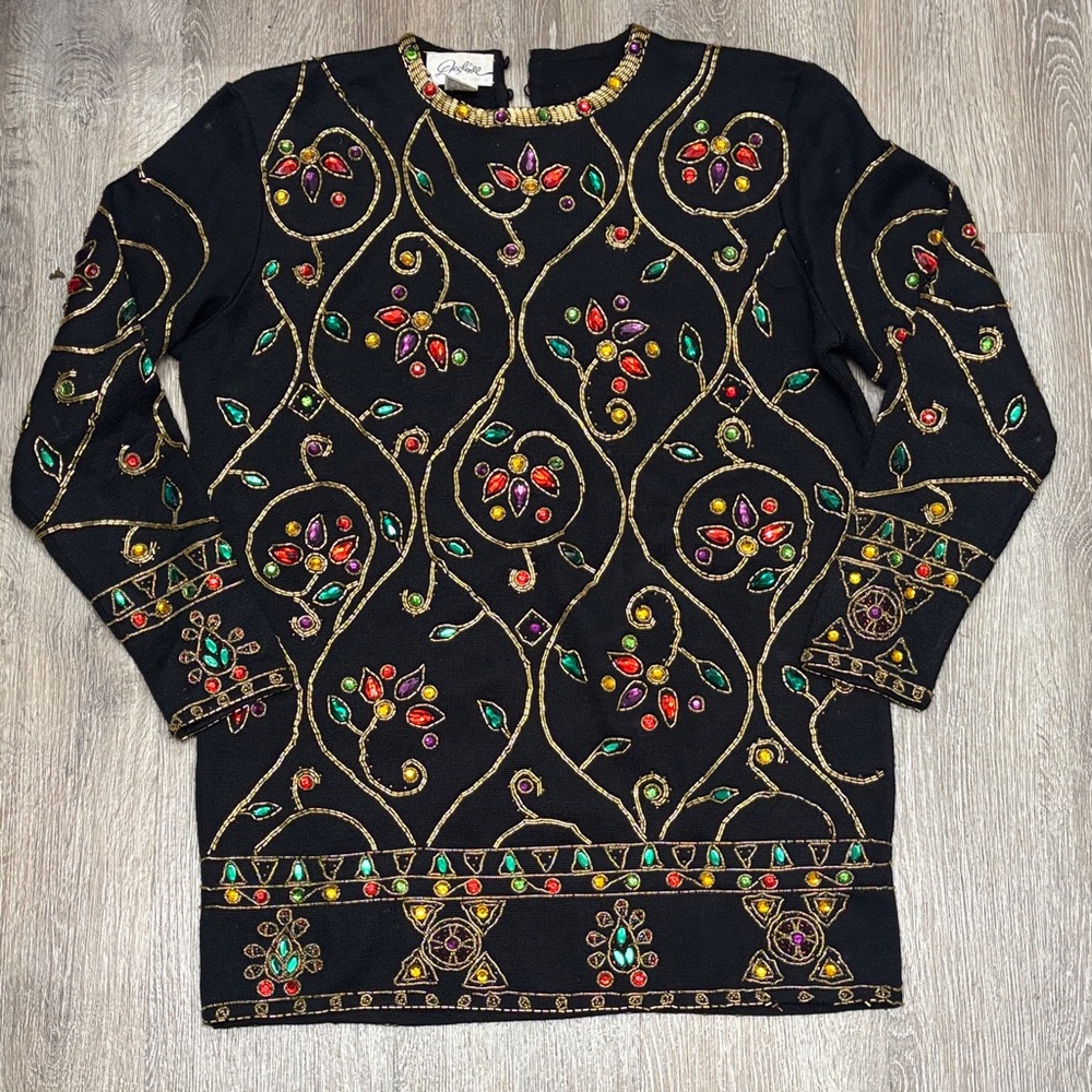 EMBELLISHED VINTAGE Black Sweater with Multicolor Embellishments